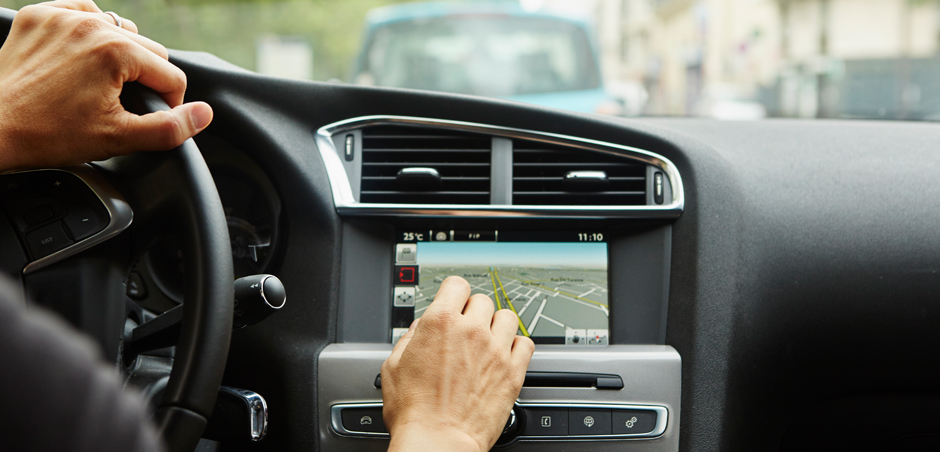 Driver using car navigation